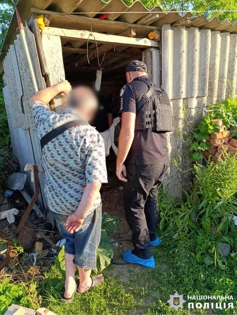 Несколько дней прятал тело в одеяле: в Киевской области рецидивист забил до смерти сожительницу