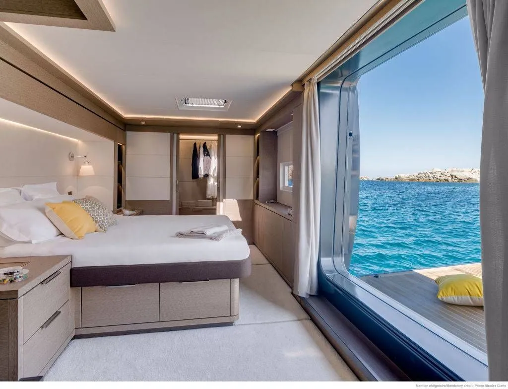 Как выглядит яхта племянника Путина dqxikeidqxiqrkant