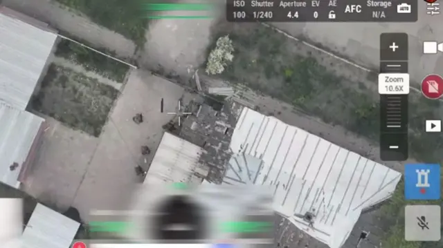 Одна з російських штурмових груп у Вовчанську dqxikeidqxidqeant