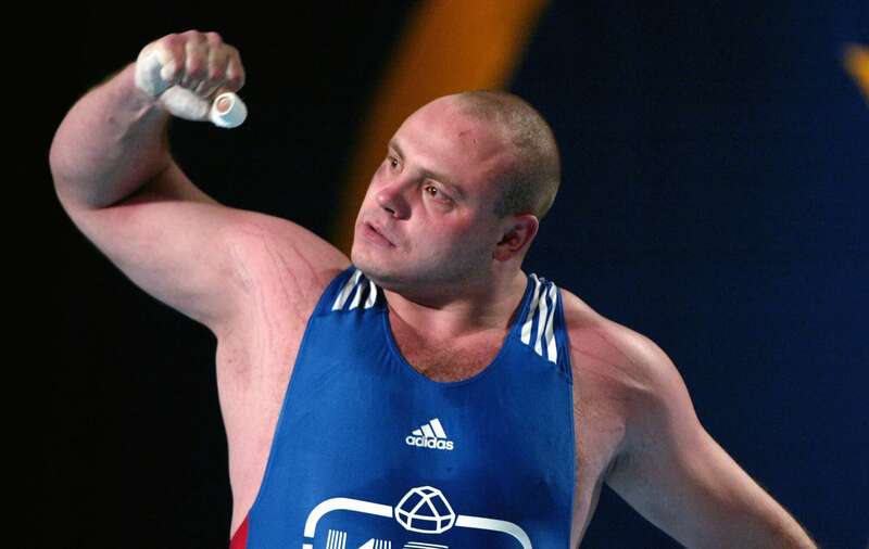 Втік до Криму від градів у Маріуполі: куди зник найкращий важкоатлет України, який привозив медалі чемпіонатів світу та Європи