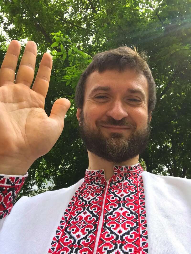 Украинский писатель Мартын Якуб вступил в ряды ВСУ и показал первые фото в форме