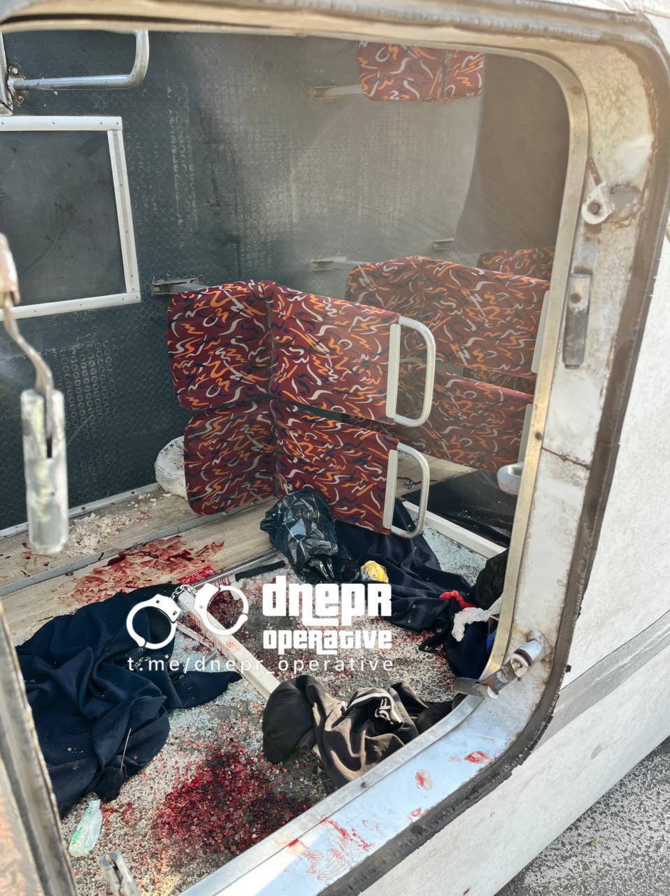 У Кривому Розі фура влетіла в маршрутку, постраждали десятки людей. Відео