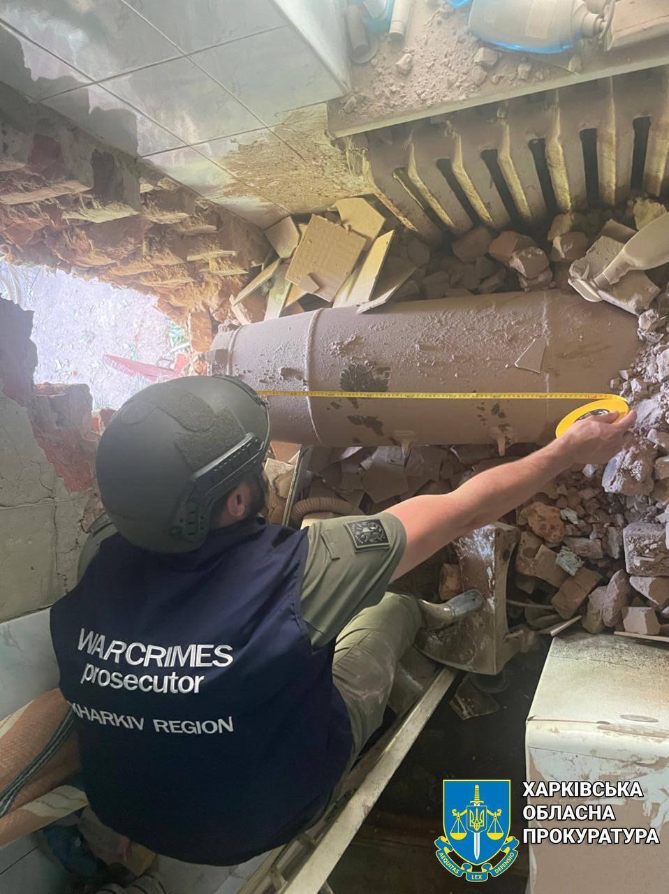 Війська РФ уперше застосували по Харкову ФАБ-500 із модулем планерування та корекції. Фото і відео наслідків