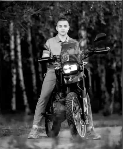 Илья Горохолинский учился в лицее «Успех», был выпускником 9 класса