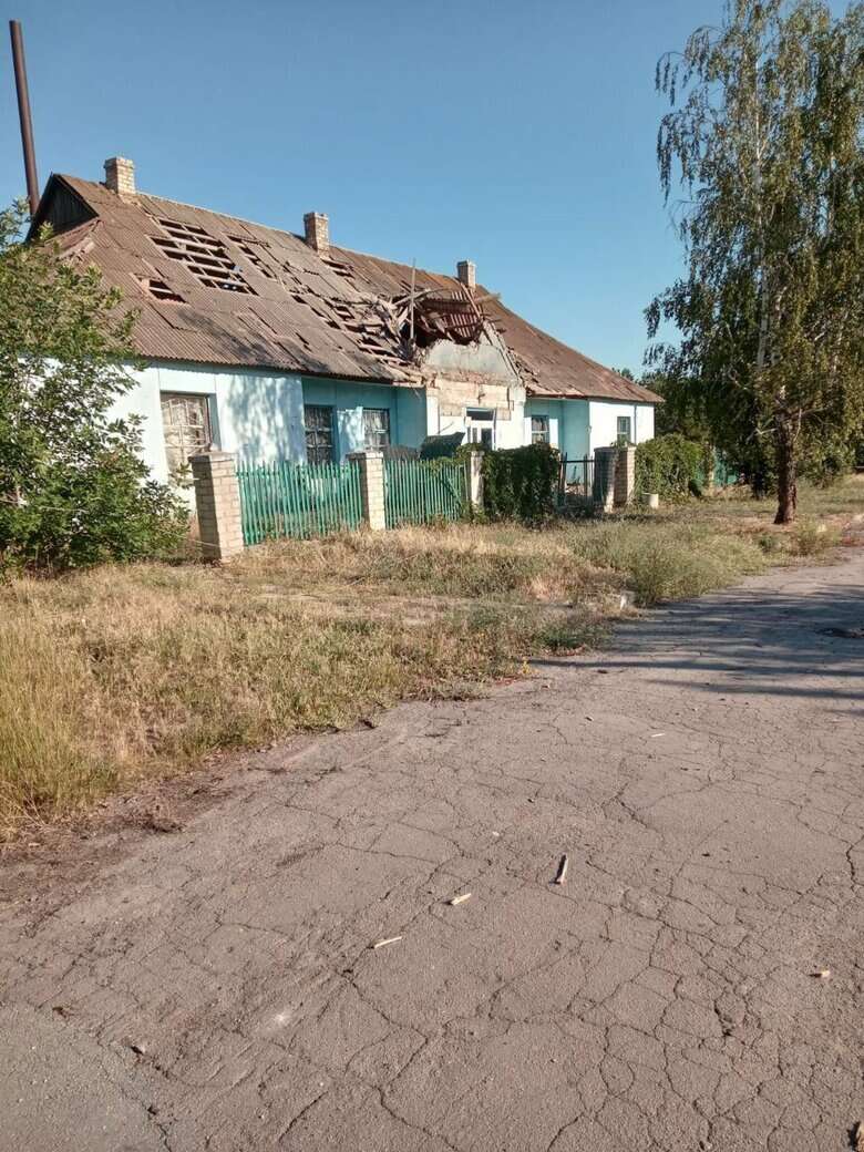 Наслідки обстрілів Михайлівки dqxikeidqxiqdzant