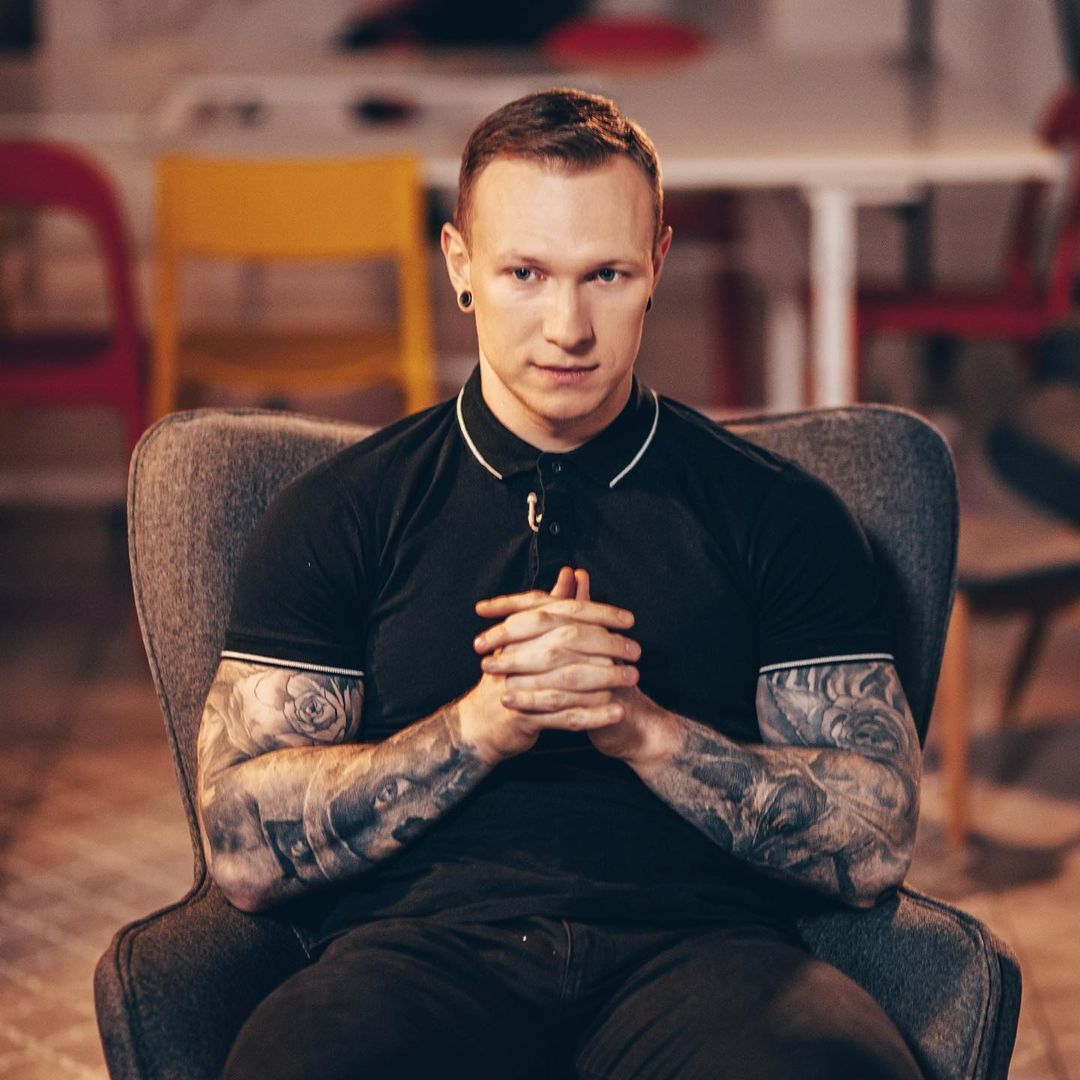 Спартак Суббота пробил новое дно: защищает русский язык и отбеливает оккупантов. Видео dqxikeidqxidqrant