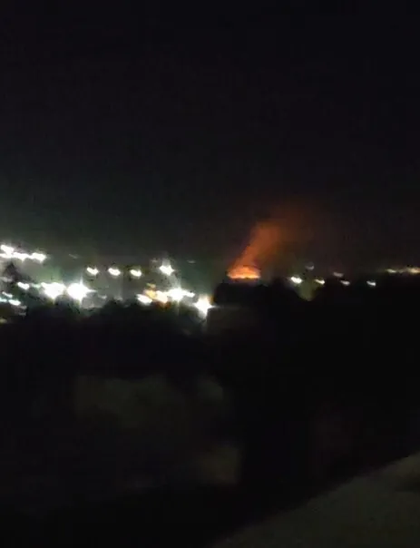 Дрони атакували нафтозавод, виникла пожежа: спливли нові деталі вибухів у Ростові. Відео