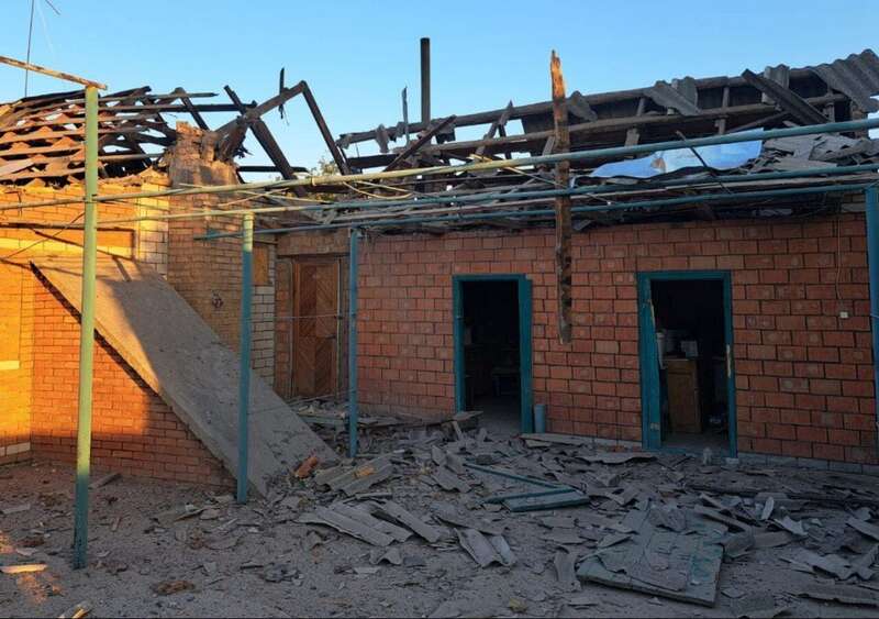 На Дніпропетровщині після ударів РФ спалахнули пожежі, є постраждала. Фото