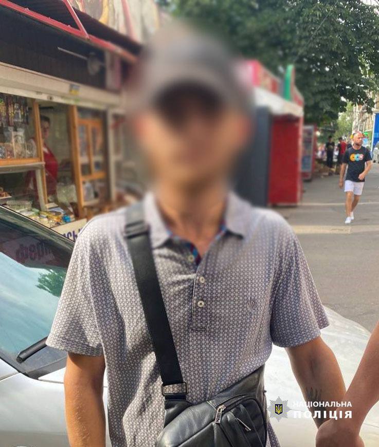 Из-за ревности ограбил сантехника своей девушки: в Киеве задержали рецидивиста. Фото