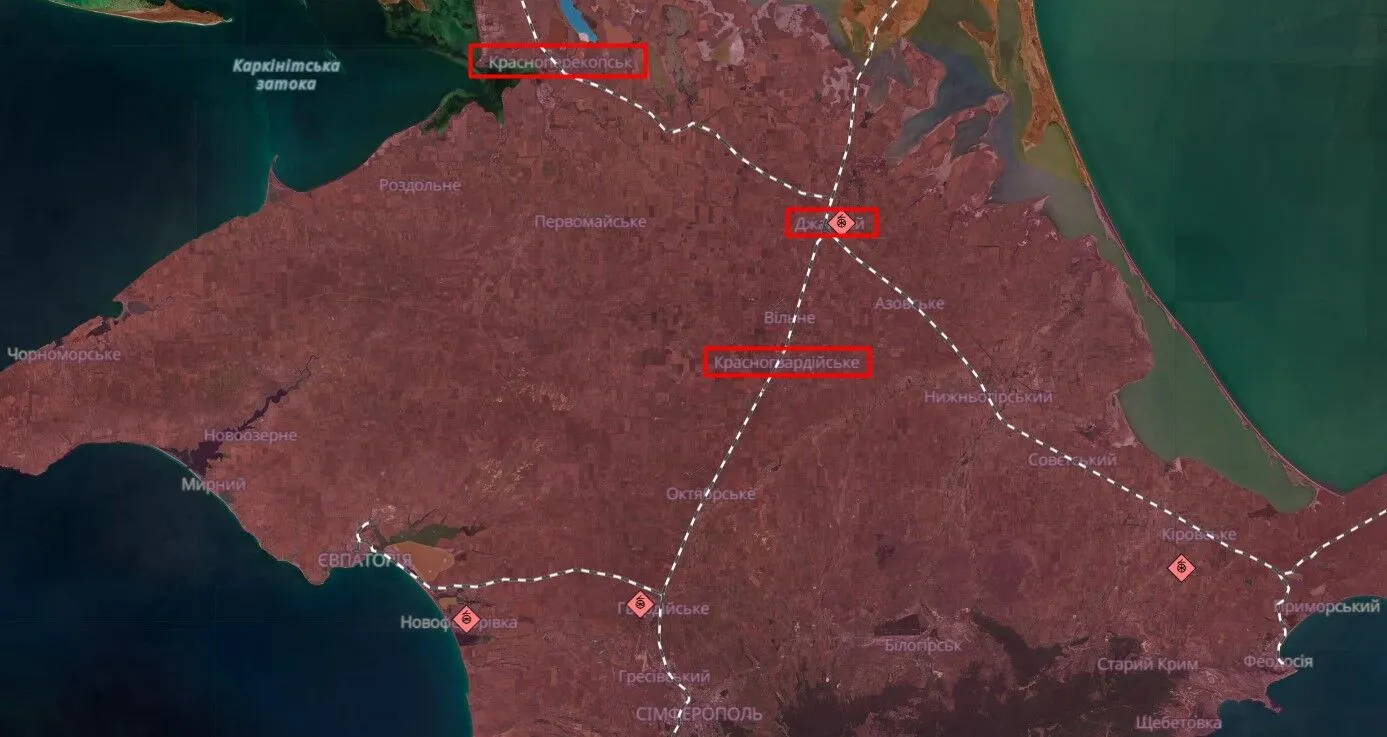 Explosions occurred and smoke rose in occupied Crimea dqxikeidqxidqeant