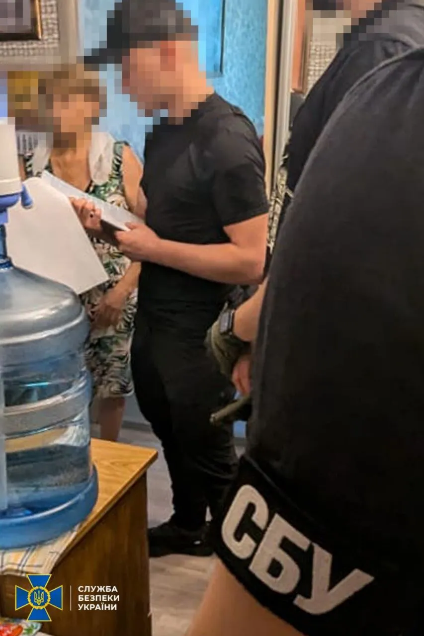 Наводила огонь: СБУ задержала осведомительницу ФСБ, которая корректировала ракетные удары по Очакову. Фото dqxikeidqxidqeant