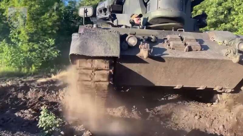 На защите неба: в ВСУ показали, как немецкие Gepard охотятся за вражескими дронами в Украине. Видео