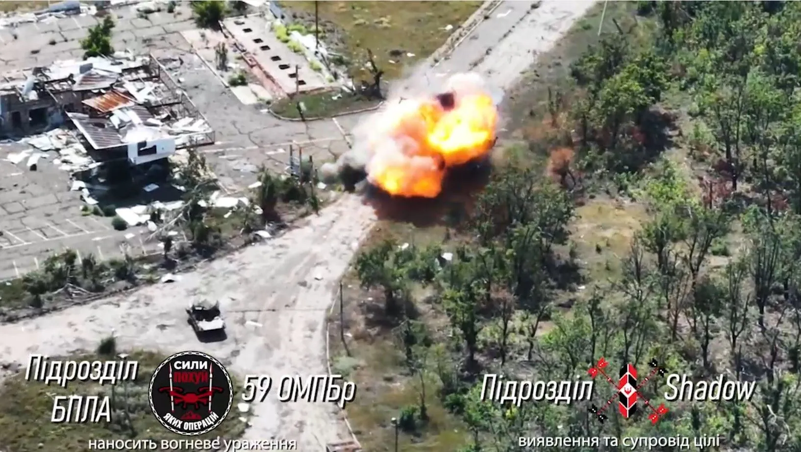 В окупантів не було жодного шансу: Сили оборони розбили колону техніки ворога, затиснувши в пастку