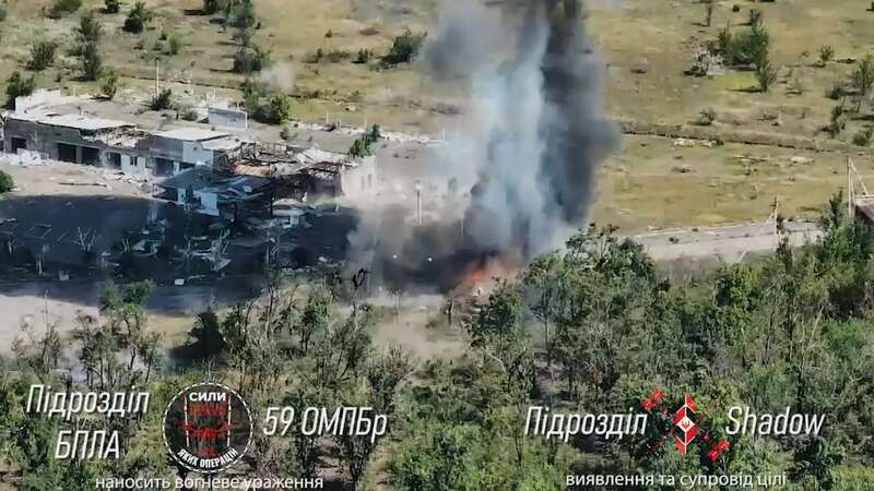 В окупантів не було жодного шансу: Сили оборони розбили колону техніки ворога, затиснувши в пастку