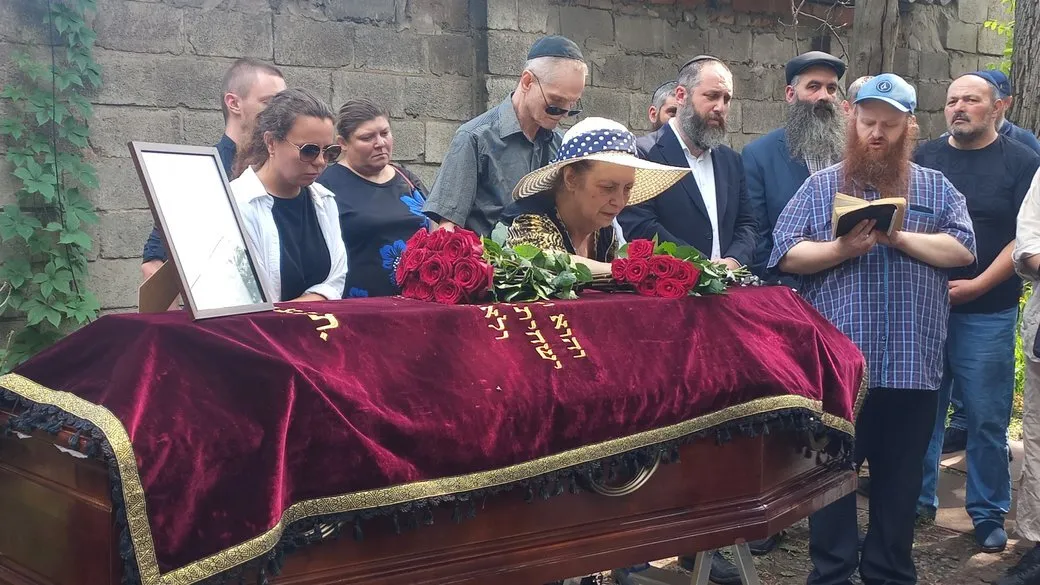 Панахида за Михайлом Тонконогом dqxikeidqxidqrant