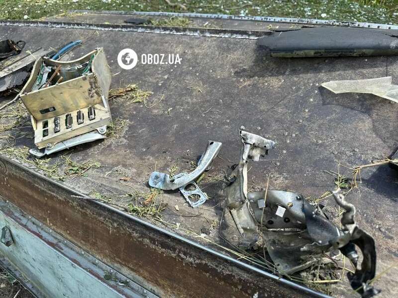 У будинок російського опозиціонера Пономарьова під Києвом влучив дрон: політик отримав численні поранення. Фото