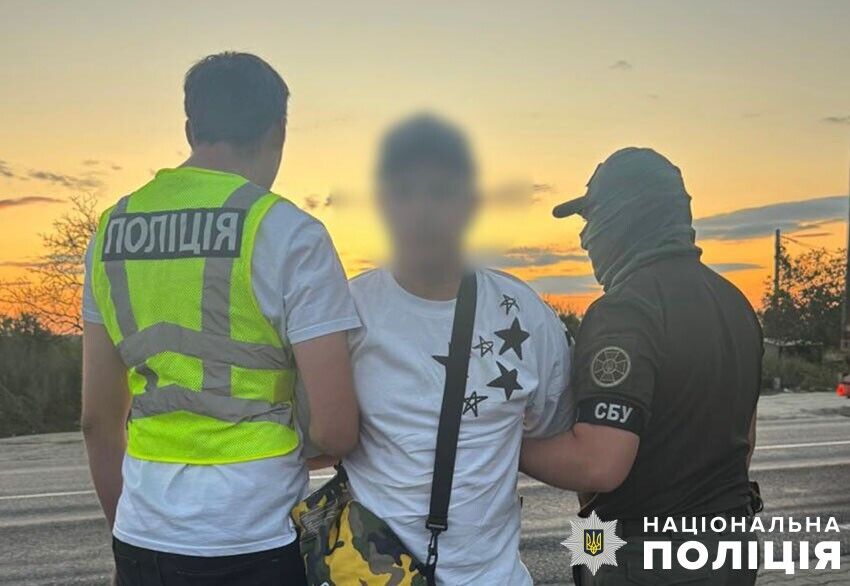 За $10 тис. обіцяв переправити знайомих до Молдови: на кордоні затримали киянина з dqxikeidqxidqrant