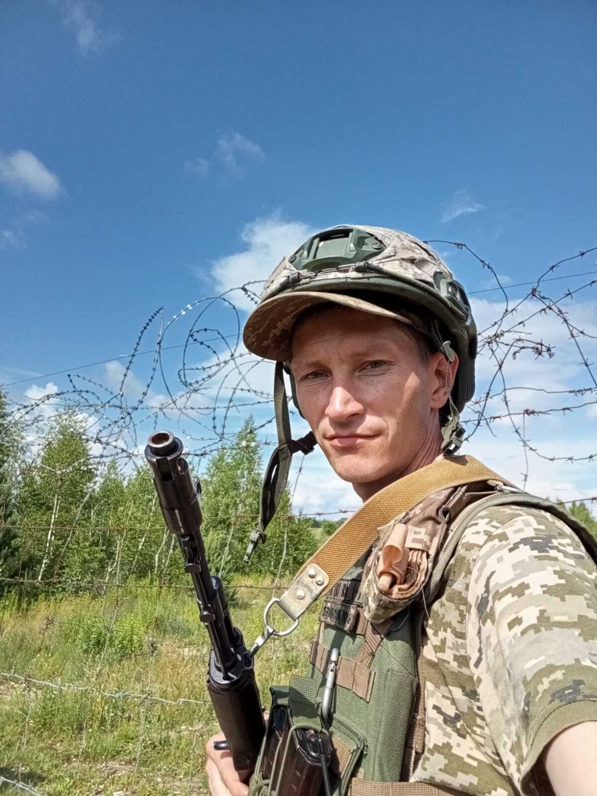 Займався евакуацією поранених: на Покровському напрямку загинув воїн зі Львівщини. Фото dqxikeidqxidqeant