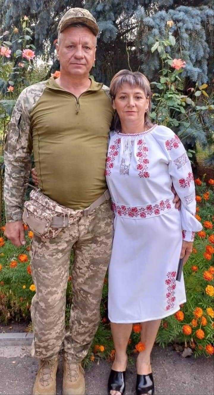 Подружжя поховали в один день: на Полтавщині дружина священника збила на смерть вдову загиблого військового dqxikeidqxidqrant