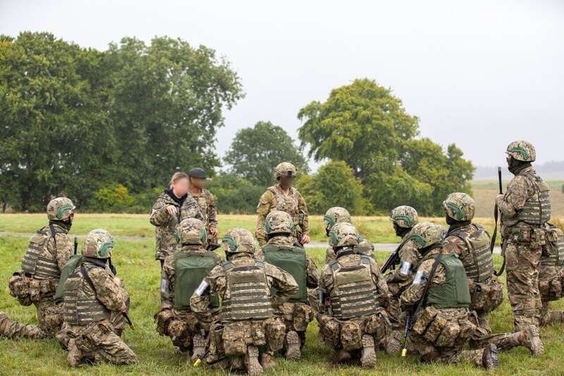    :          .  dqxikeidqxidqeant