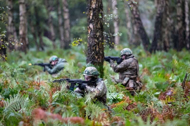 Patrolling, ambush, and tacmed: the Armed Forces of Ukraine demonstrated the training of recruits by Danish instructors in the UK. Photo