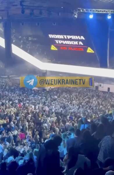 Океан Эльзы, концерт Океан Эльзы, Святослав Вакарчук, Вакарчук, тревога, воздушная тревога, Киев dqxikeidqxidqeant