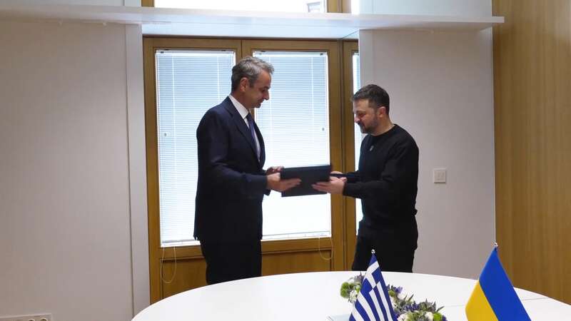 Греция предоставит ресурсы для ускорения подготовки украинских пилотов: Зеленский заявил о подписании важного соглашения