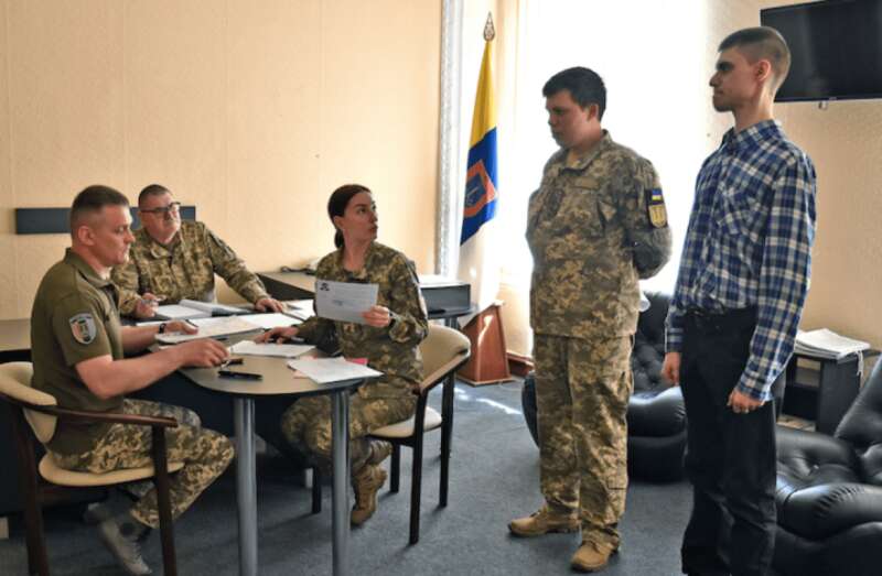 тцк Якщо ТЦК відмовила у відстрочці, можна знову подати заяву і документи, кажуть юристи