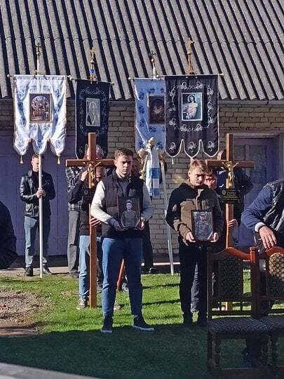 Віддали життя за Україну: на Львівщині попрощалися з братами, які загинули на фронті в один день. Фото