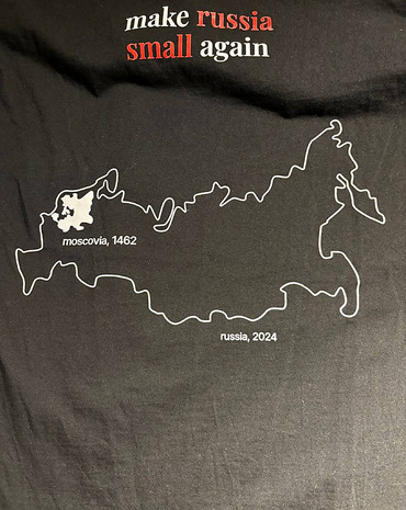 В МЗС росії відреагували на футболку, в якій записав вечірнє звернення президент Зеленський - Copyright https://news.pn