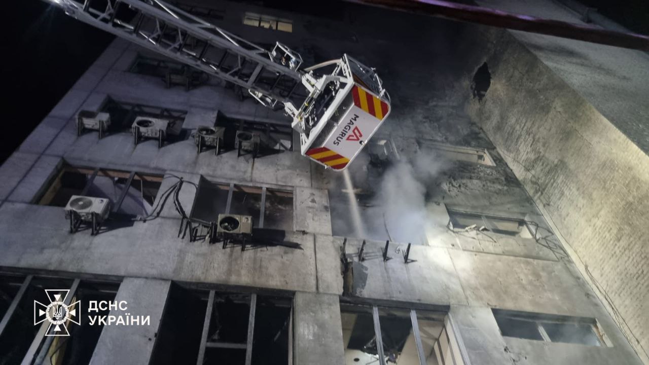 Falling UAV debris in Solomianskyi in Kyiv: 9 people injured, including a child dqxikeidqxidqrant