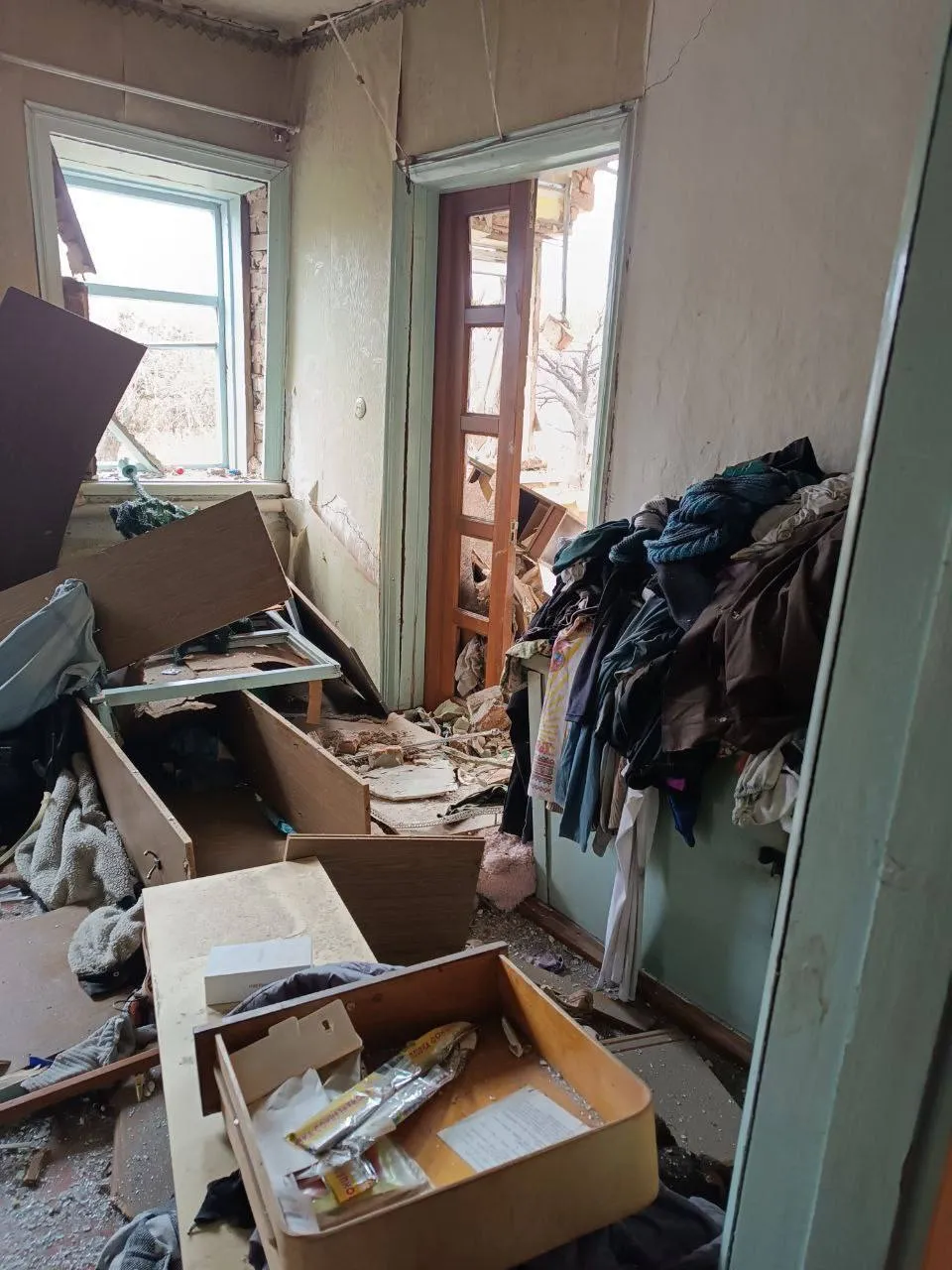 Окупанти били дронами: на Черкащині та Київщині внаслідок ворожої атаки пошкоджено будинки і підприємство. Фото