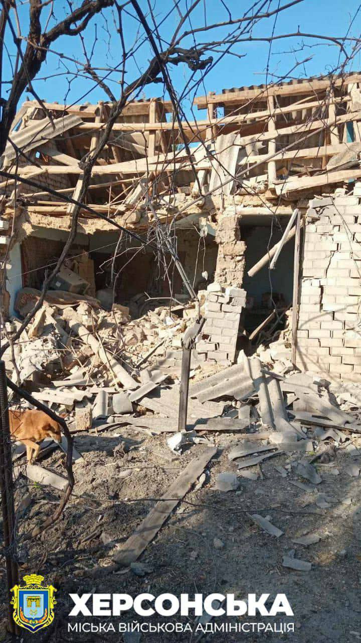 Russians attacked Kherson region: one person killed, four injured. Photo