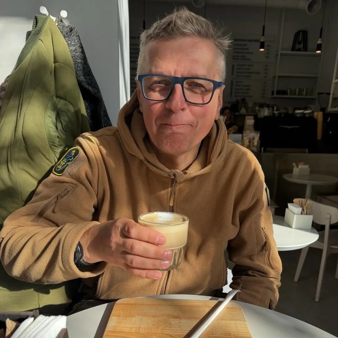 50-річний лідер гурту ВГНВЖ поповнив лави ЗСУ: зʼявилося фото dqxikeidqxidqeant