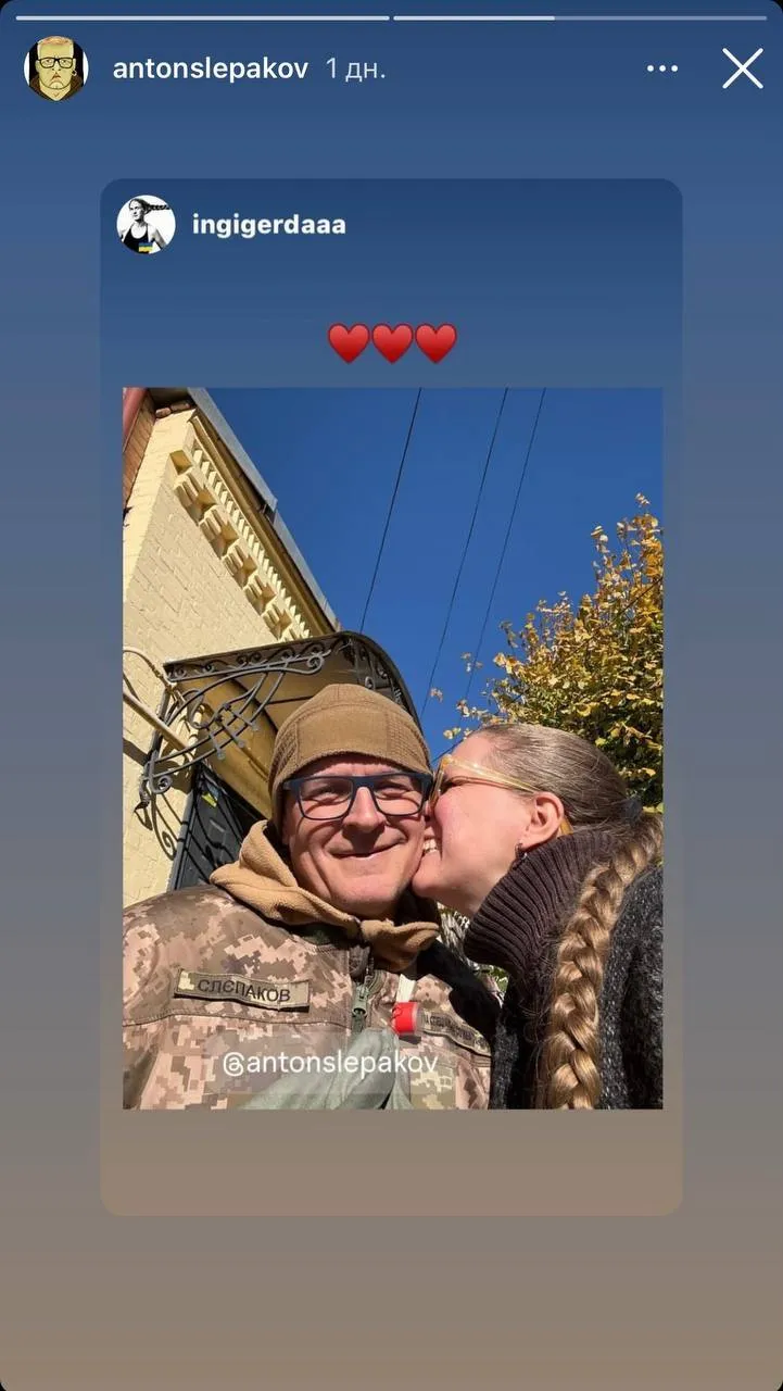 50-річний лідер гурту ВГНВЖ поповнив лави ЗСУ: зʼявилося фото