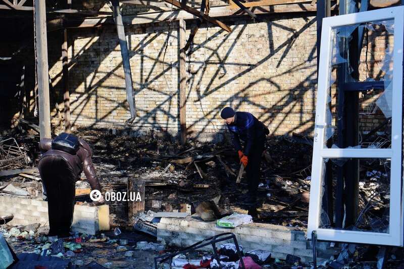 Over ten stores destroyed in the market: new data on the aftermath of the Russian strike on Kyiv. Photo report