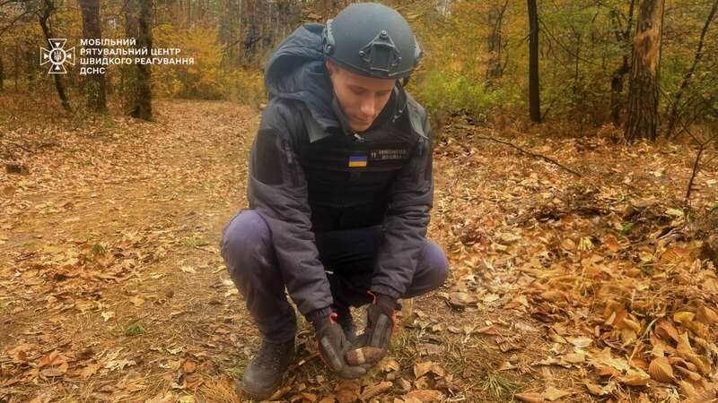 В Киеве в одном из районов обнаружили взрывоопасную находку. Подробности и фото
