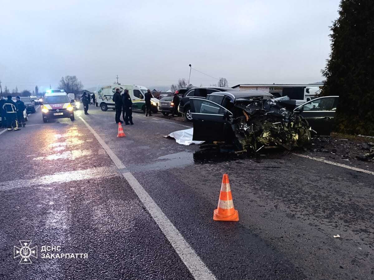 На Закарпатті працівник БЕБ спричинив ДТП: загинула жінка, серед постраждалих – дитина, – журналіст dqxikeidqxidqeant