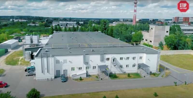 Віджимав бізнеси за часів Януковича: скандальний експодатківець Андрій Головач шикує на пенсії і нападає на журналістів