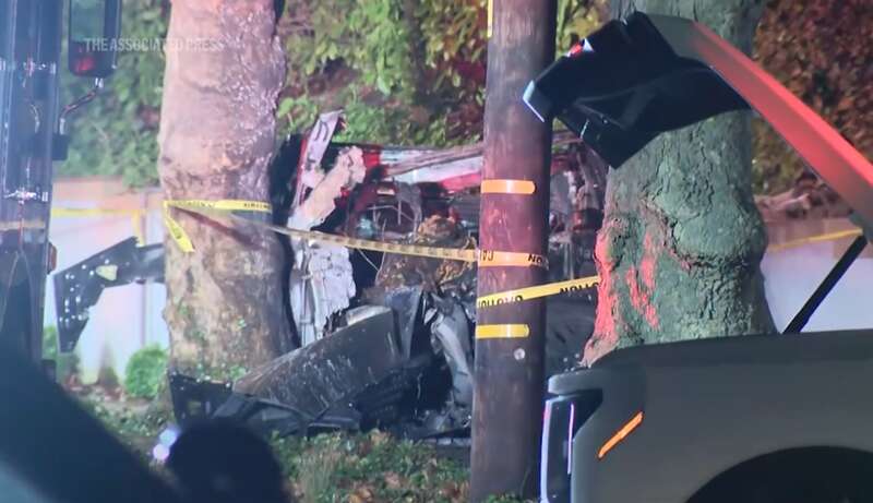 В США разработанный Маском электромобиль подвергся