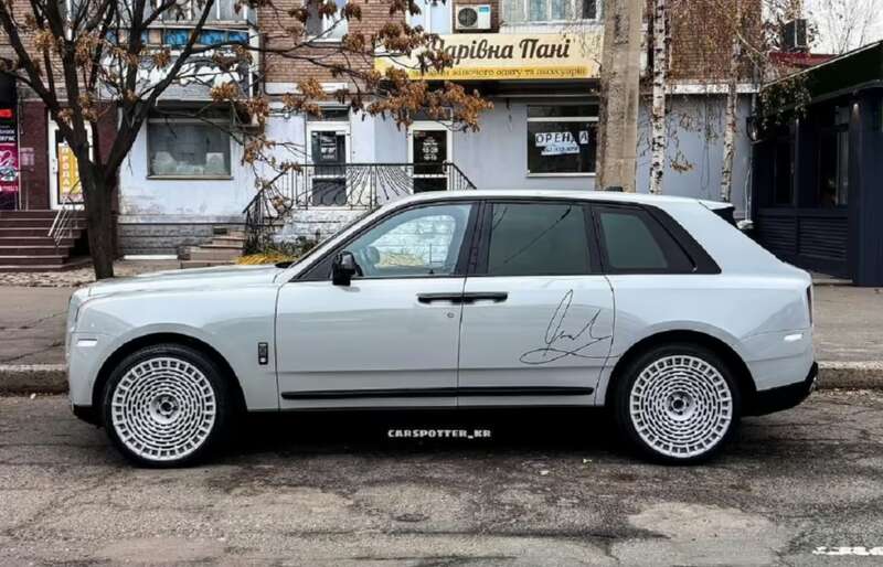 У Кривому Розі засвітився найдорожчий кросовер у світі dqxikeidqxiexant