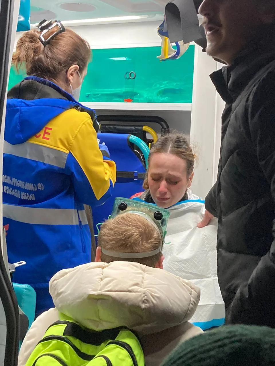 В Тбилиси ситуация обостряется: полиция применяет водометы и слезоточивый газ против активистов, есть пострадавшие. Фото и видео