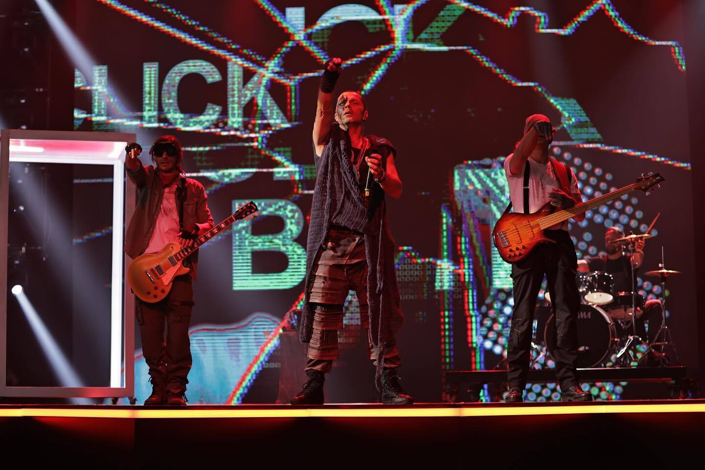     2025:         dqxikeidqxiqttant