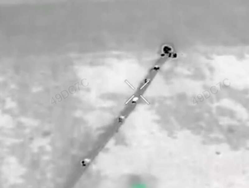 Destruction of the occupiers’ column: Ukrainian Armed Forces demonstrated the skilled work of UAV pilots and artillerymen in the Kurakhovo direction. Video dqxikeidqxidqeant