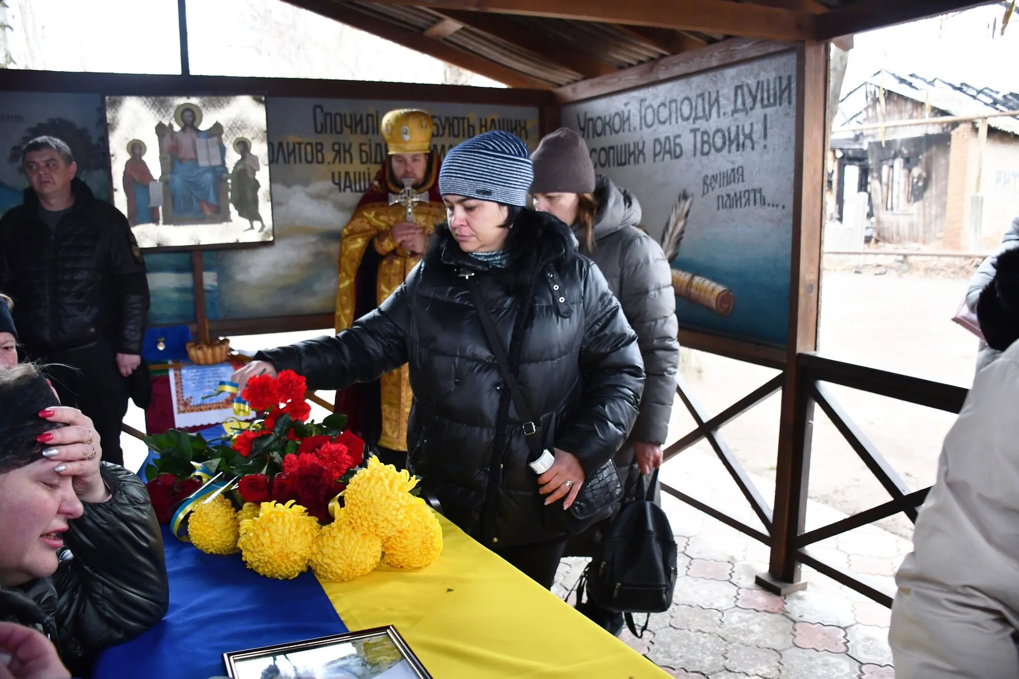 Йому назавжди буде 24: на Дніпропетровщині попрощалися з воїном, який загинув у боях за Україну. Фото