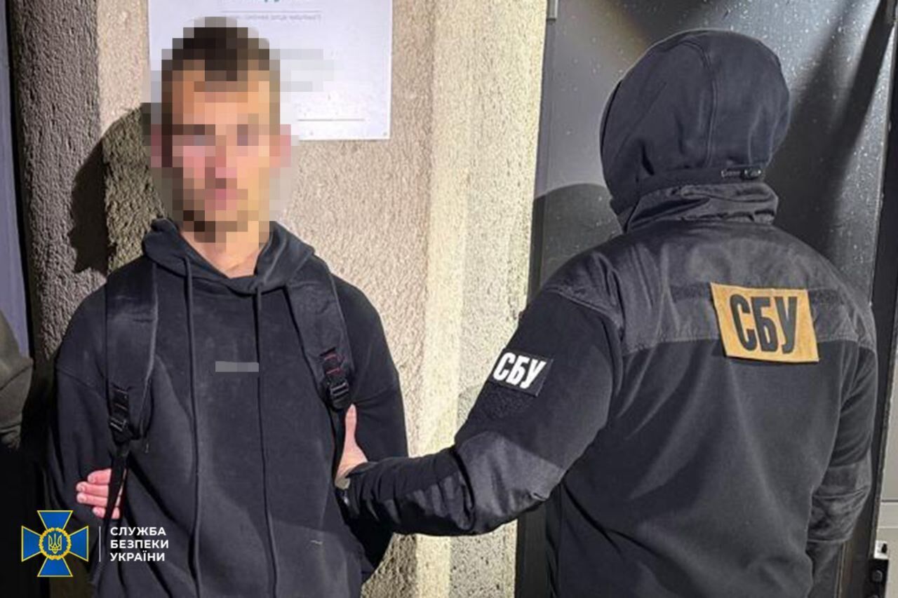 На заказ РФ жгли авто и здания в Николаевской и Одесской областях: в Украине задержали очередную партию агентов-поджигателей. Фото