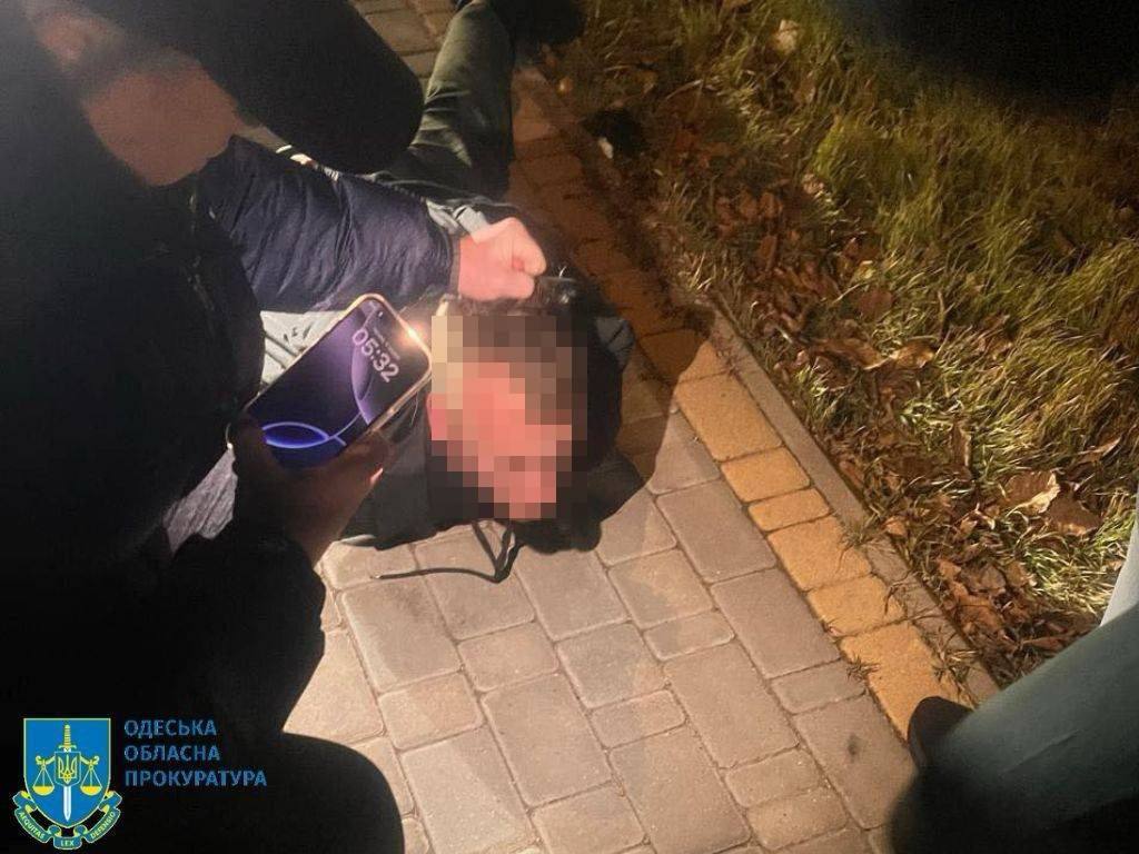 На заказ РФ жгли авто и здания в Николаевской и Одесской областях: в Украине задержали очередную партию агентов-поджигателей. Фото