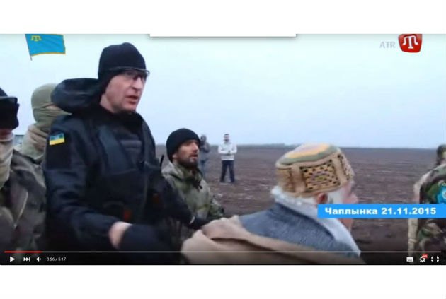 Экс-беркутовец Николай Соломаха в Чаплынке. Кадр из видеосюжета АТР dqxikeidqxidqeant