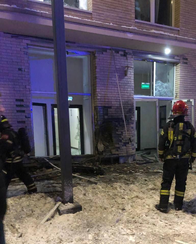 Взрыв был таким, что проснулось пол района: новые детали ликвидации генерал-лейтенанта РФ Кириллова в Москве