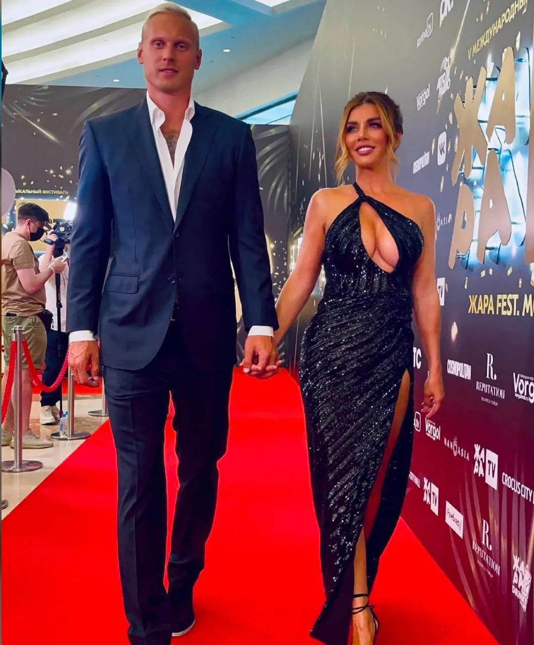 Седокова загремела в больницу после новостей о самоубийстве бывшего: в каком состоянии предательница Украины